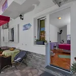 Luna * Baška Voda