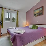 Luna * Baška Voda