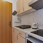 Luna Apartment Baška Voda