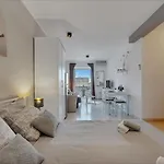 Luna * Baška Voda