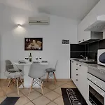 Apartment Luna