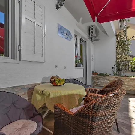 Luna Apartment Baska Voda