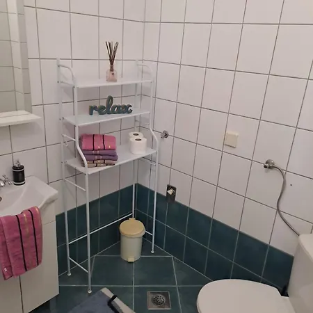 Luna Apartment *